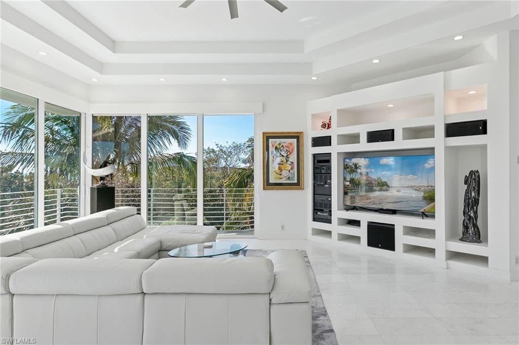 795 Waterside DR, MARCO ISLAND FL 34145-18