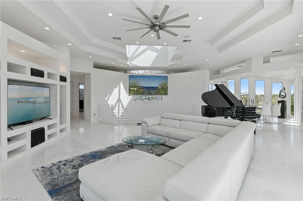 795 Waterside DR, MARCO ISLAND FL 34145-20