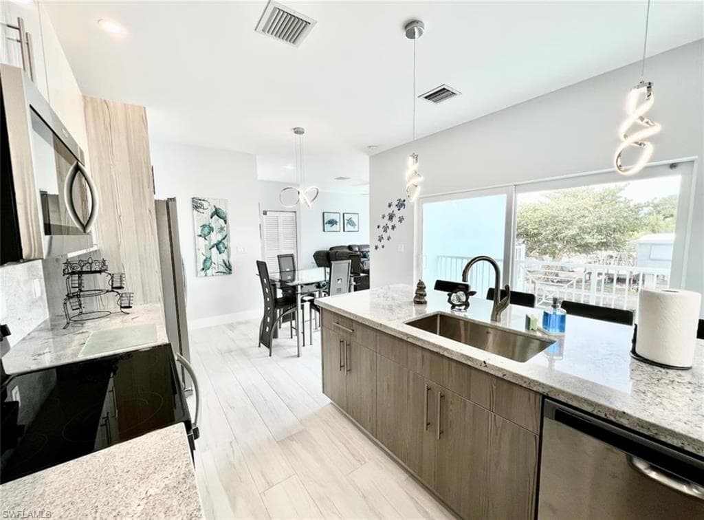 1021 82nd ST, MARATHON FL 33050-6