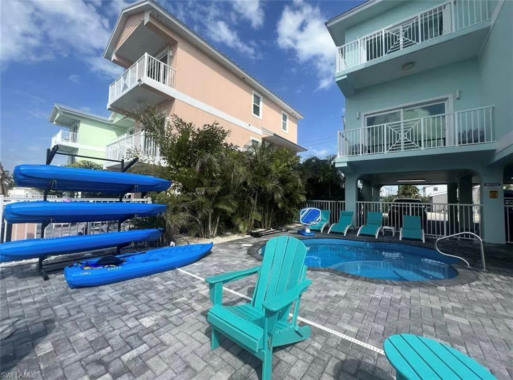 1021 82nd ST, MARATHON FL 33050-27