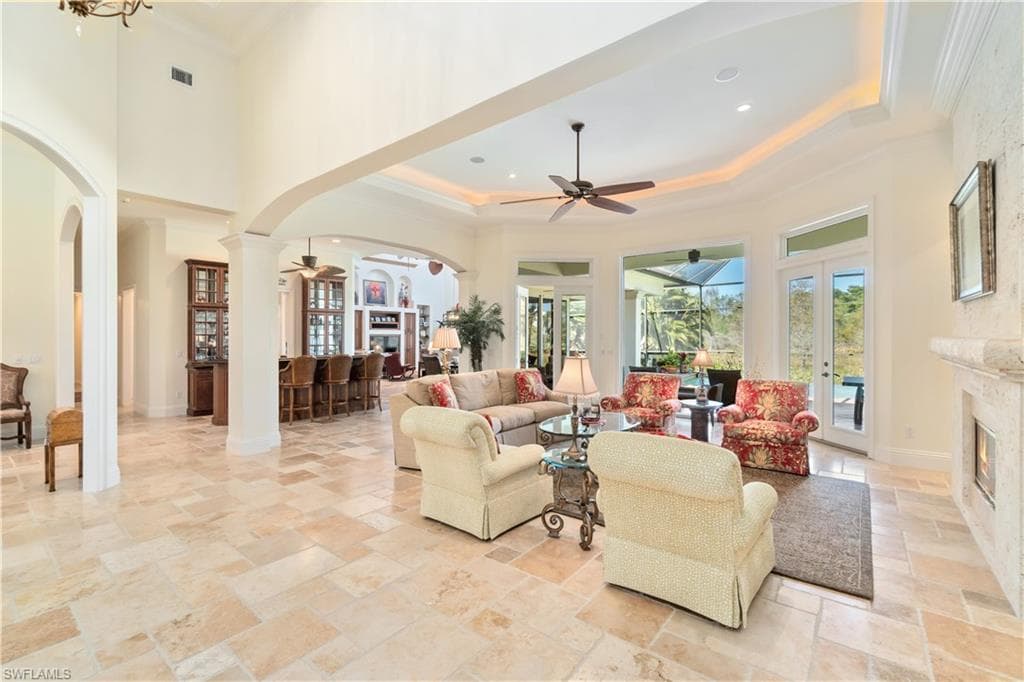 15283 Burnaby DR, NAPLES FL 34110-6