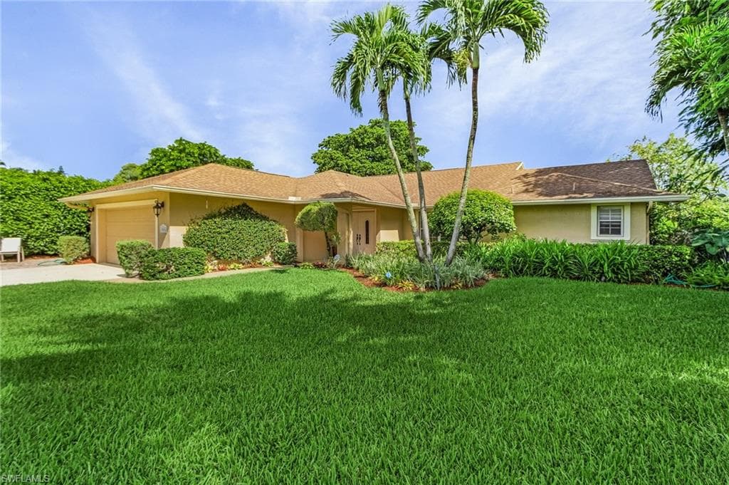 10094 Boca CIR, NAPLES FL 34109-1