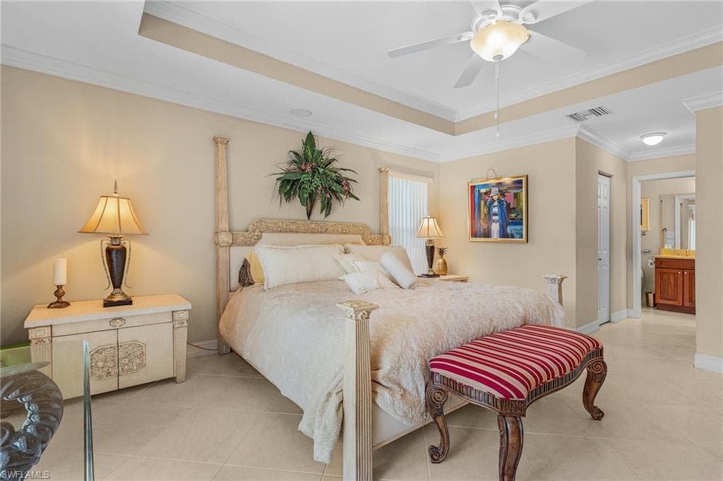 10094 Boca CIR, NAPLES FL 34109-10