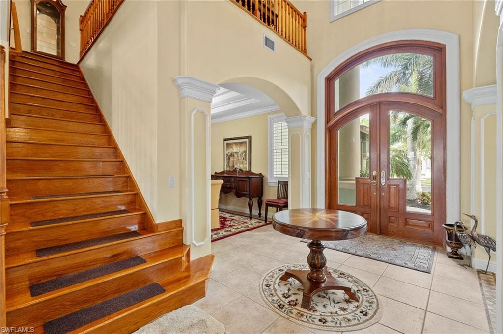 5701 Harborage DR, FORT MYERS FL 33908-3