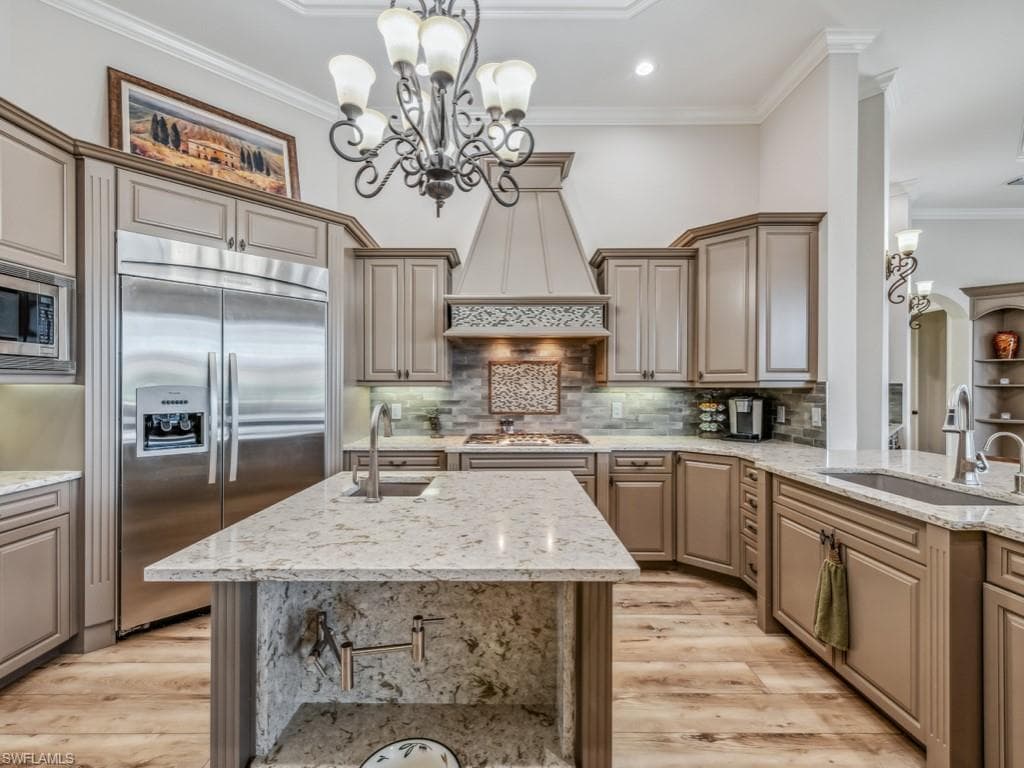 16509 Cellini LN-9