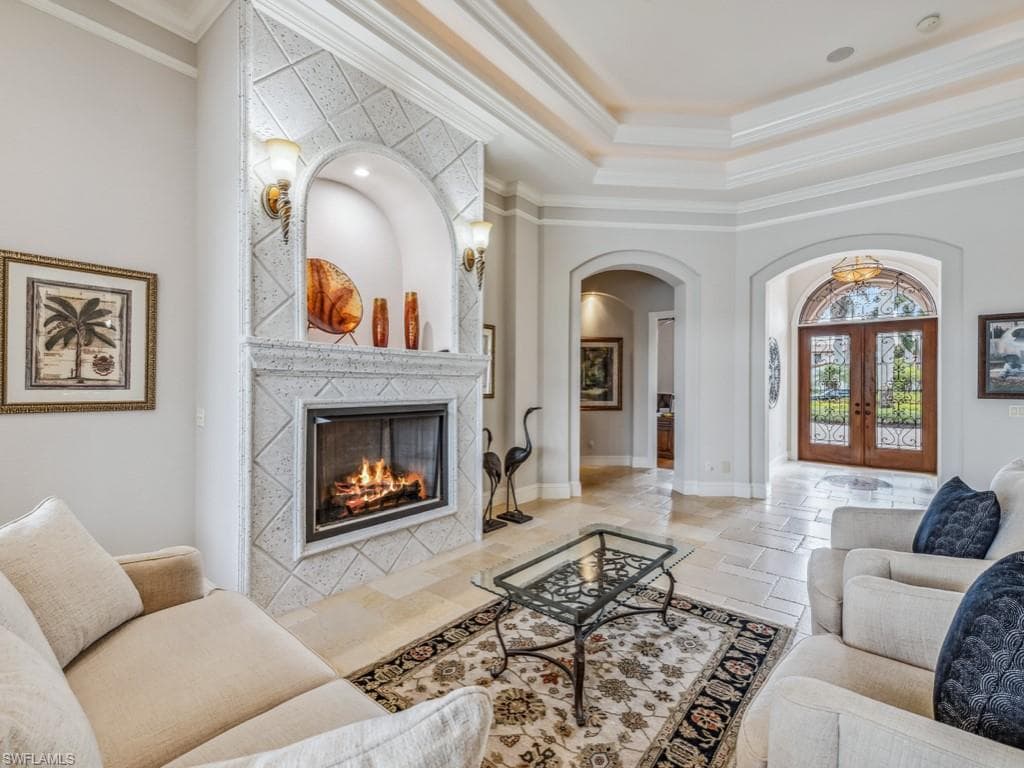 16509 Cellini LN-7