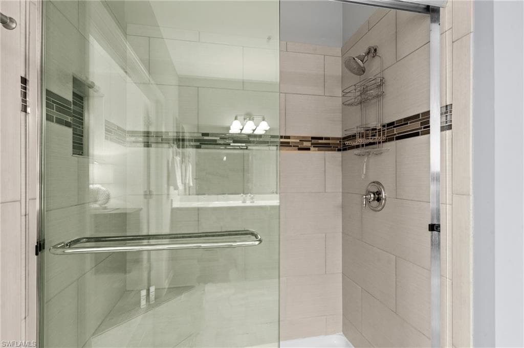 11700 Pasetto LN # 207, FORT MYERS FL 33908-13