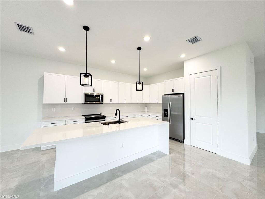 5085 Penella AVE, AVE MARIA FL 34142-8