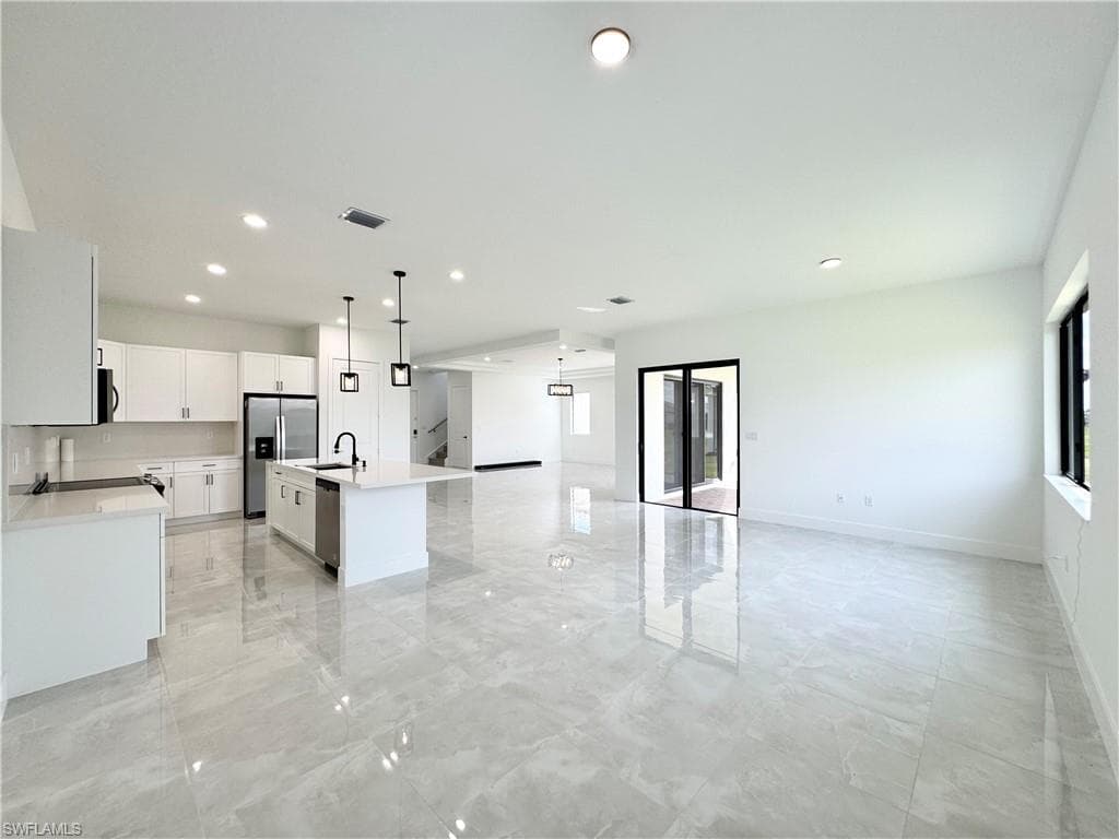 5085 Penella AVE, AVE MARIA FL 34142-9