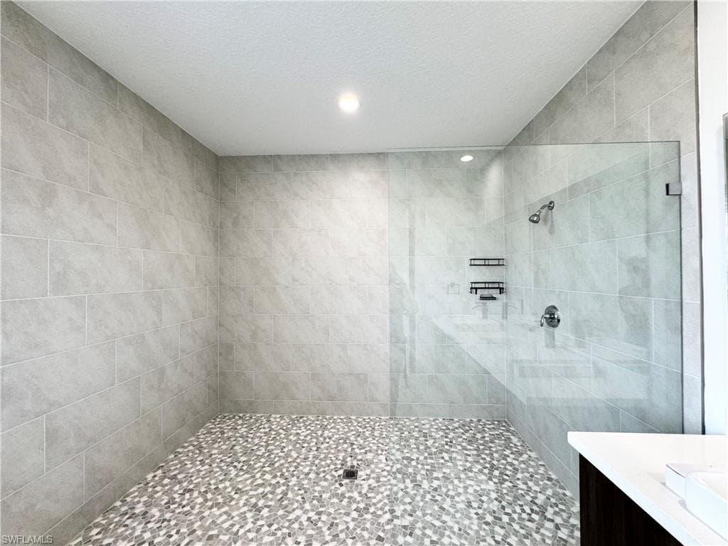 5085 Penella AVE, AVE MARIA FL 34142-17