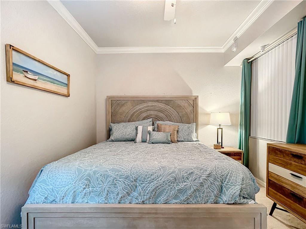 9715 Acqua CT # 127, NAPLES FL 34113-29