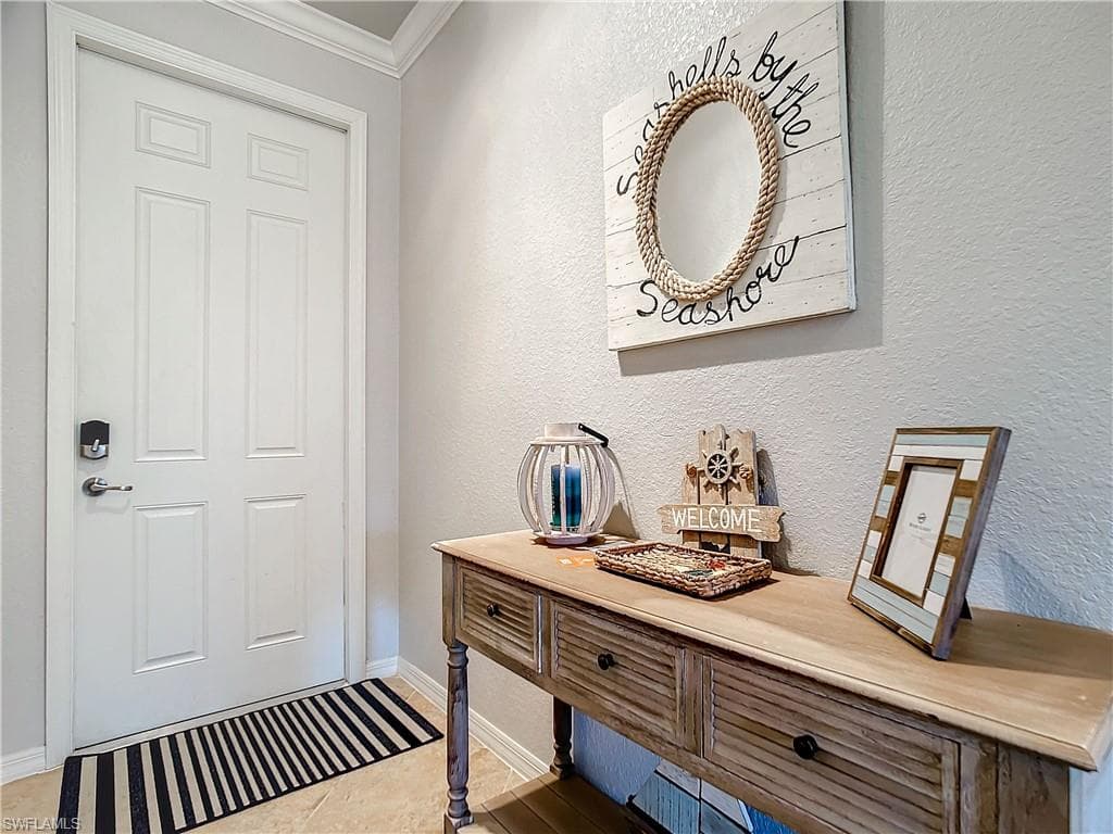 9715 Acqua CT # 127, NAPLES FL 34113-7