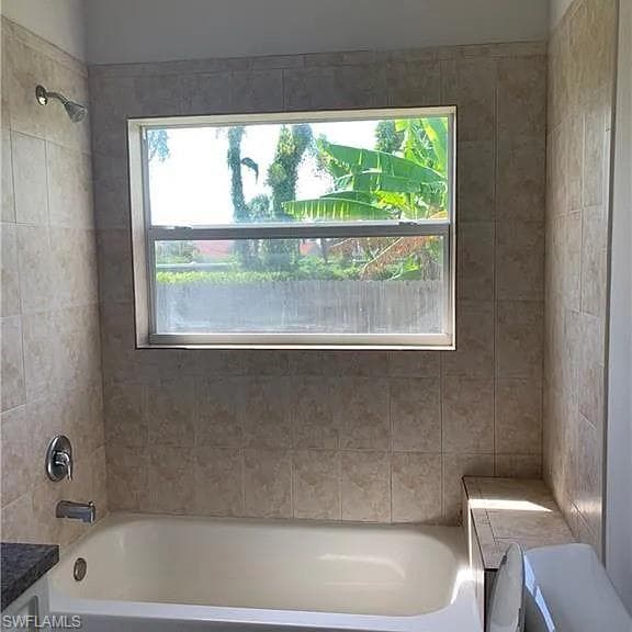 9226/9230 Tangelo BLVD-15