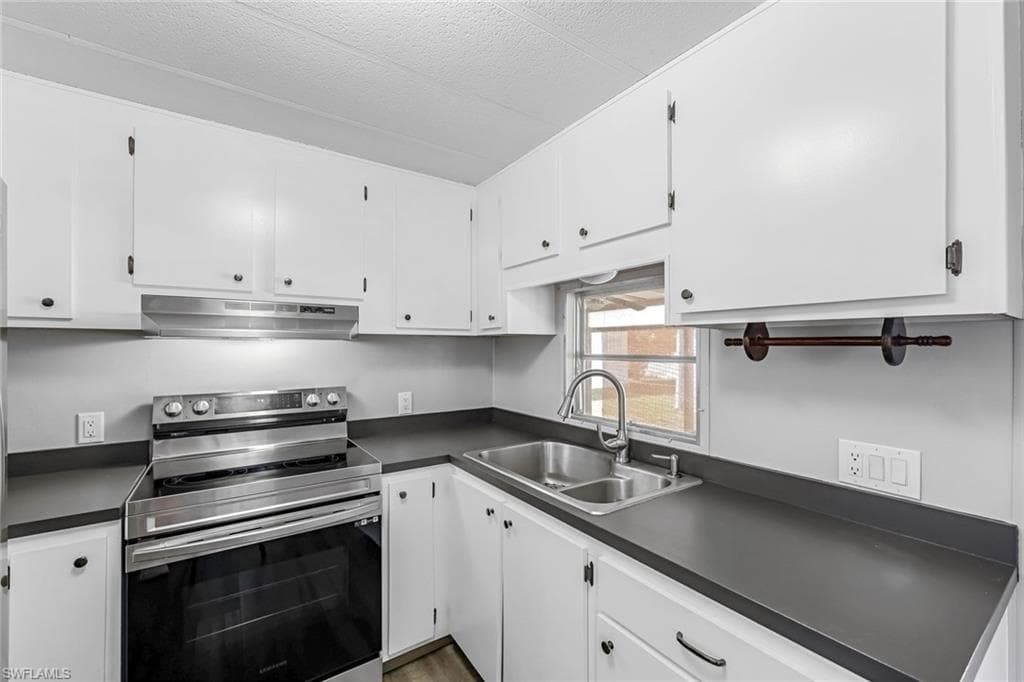 9317 Lord RD, BONITA SPRINGS FL 34135-2