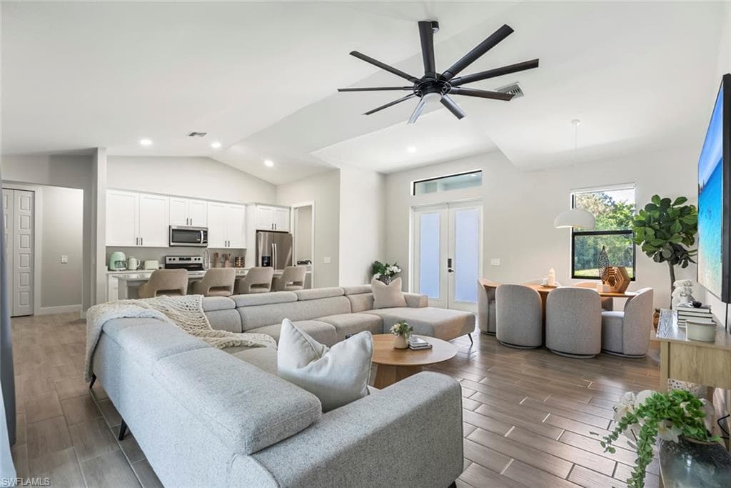 4600 Key Largo LN, BONITA SPRINGS FL 34134-5