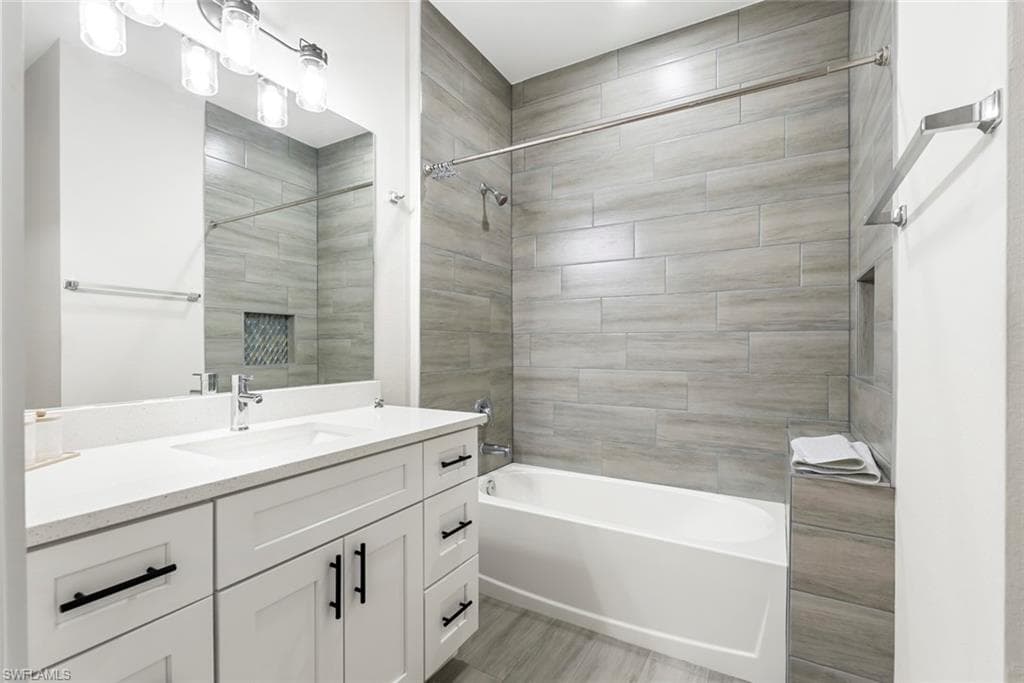 4600 Key Largo LN, BONITA SPRINGS FL 34134-25