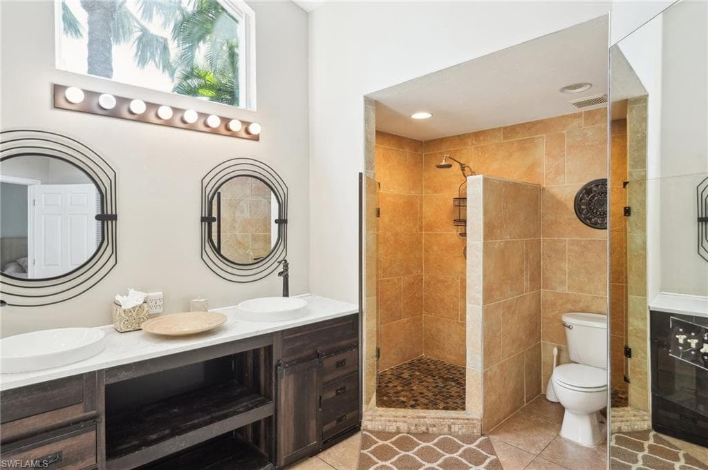 518 Cormorant CV, NAPLES FL 34113-18