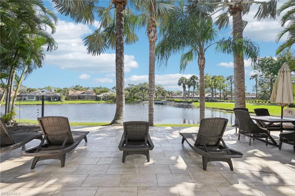 518 Cormorant CV, NAPLES FL 34113-30