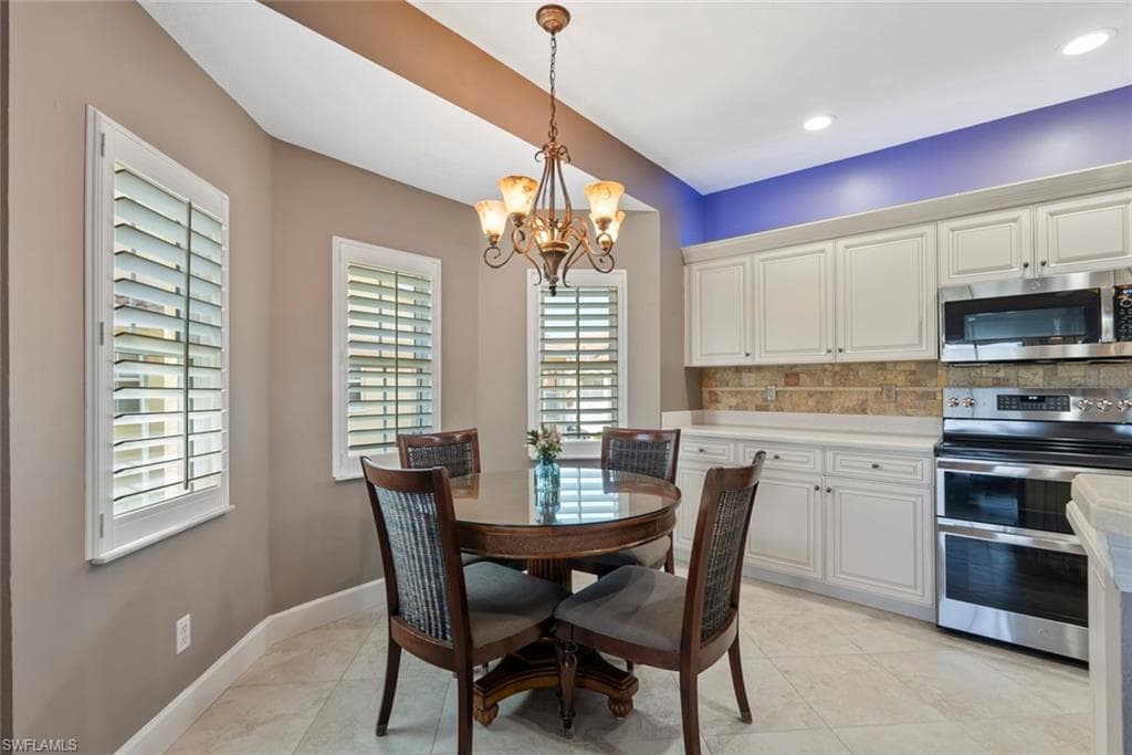 28621 Carriage Home DR # 204, BONITA SPRINGS FL 34134-21