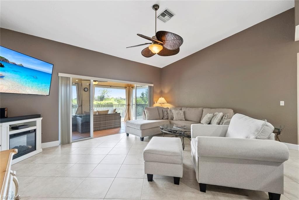 28621 Carriage Home DR # 204, BONITA SPRINGS FL 34134-24