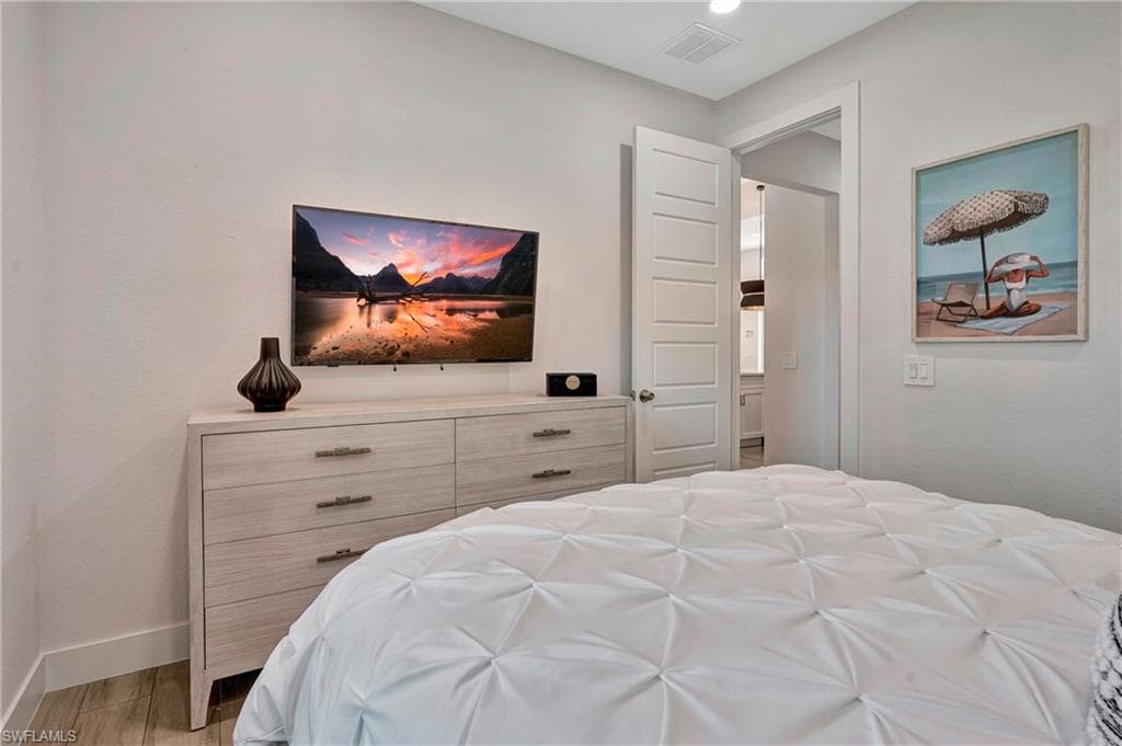 23272 W El Dorado AVE, BONITA SPRINGS FL 34134-24