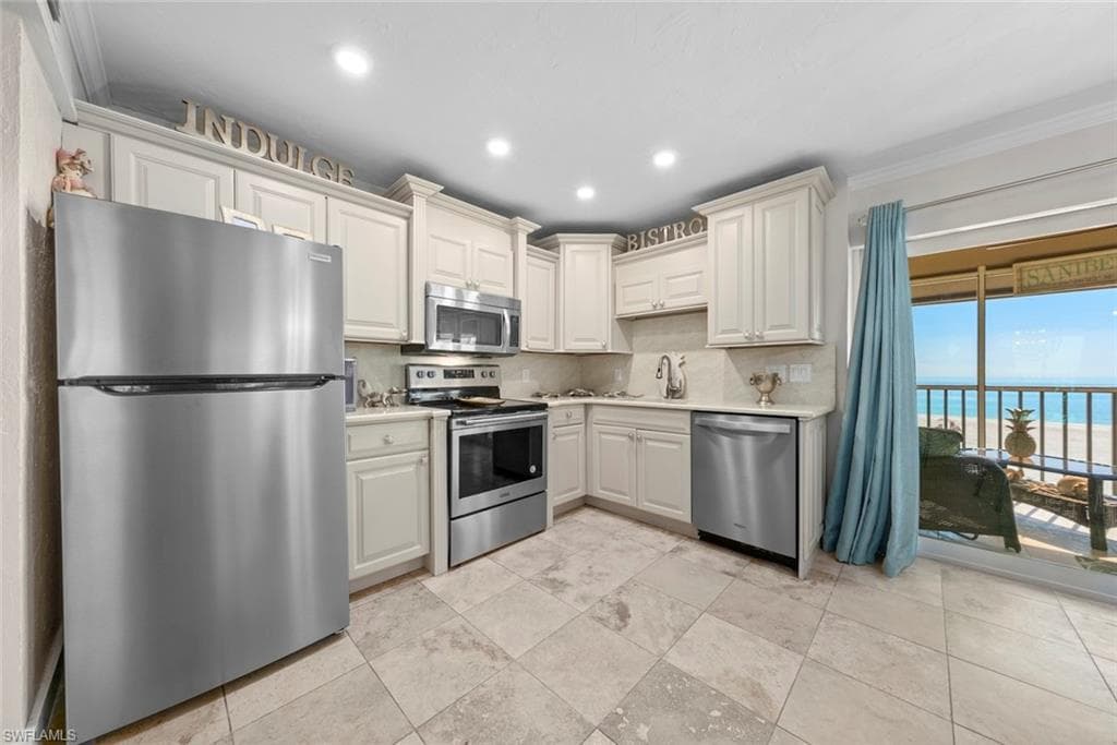 1246 Fulgur ST # 608, SANIBEL FL 33957-6
