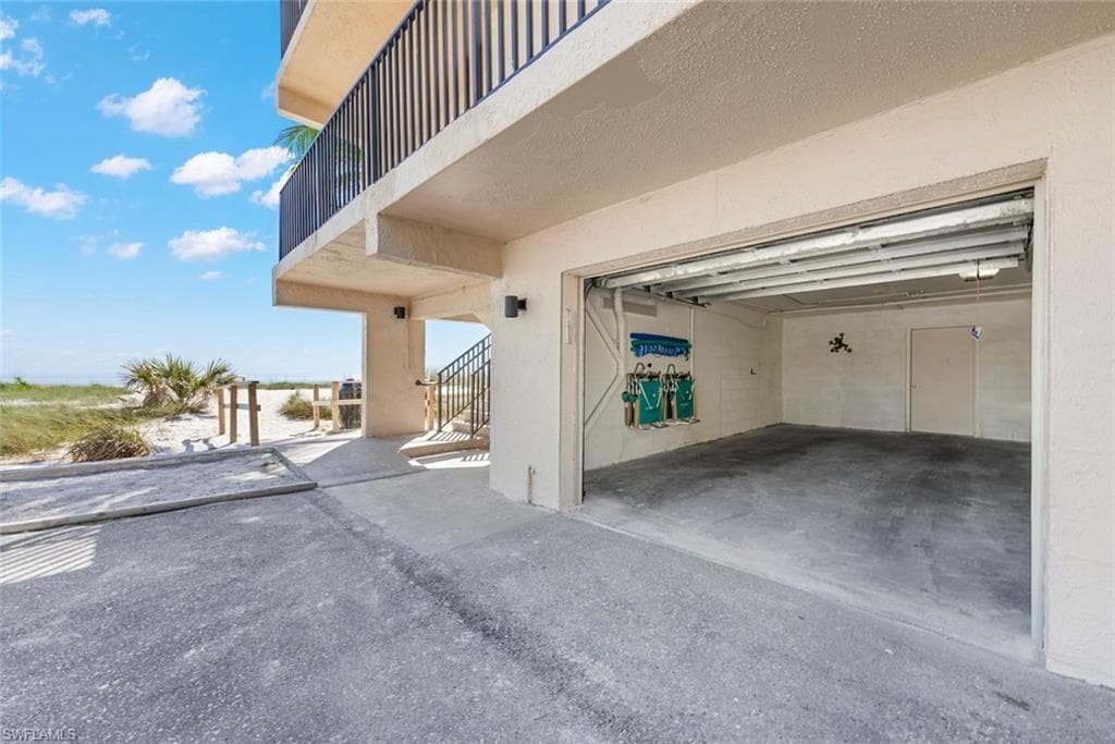1246 Fulgur ST # 608, SANIBEL FL 33957-31