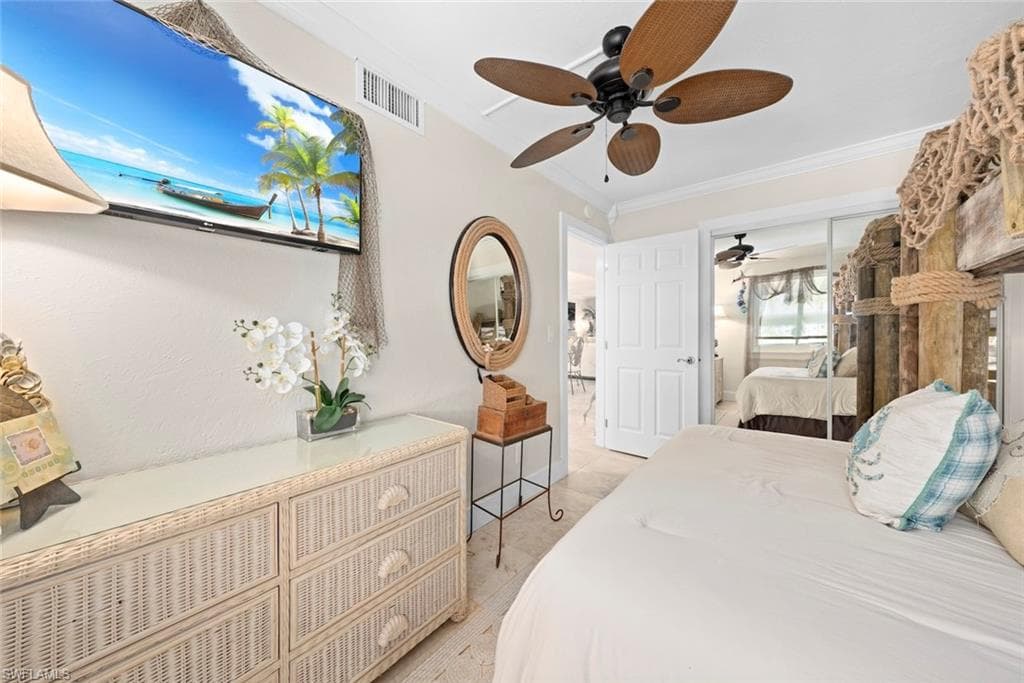 1246 Fulgur ST # 608, SANIBEL FL 33957-14