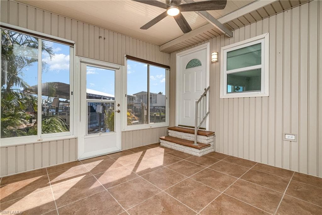 11181 Azalea LN, FORT MYERS BEACH FL 33931-23