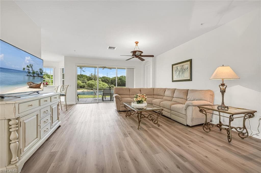 4630 Winged Foot CT # 101, NAPLES FL 34112-1