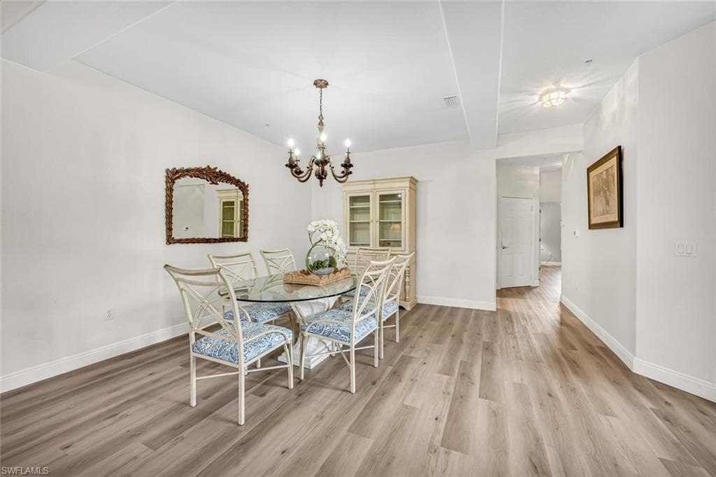 4630 Winged Foot CT # 101, NAPLES FL 34112-9