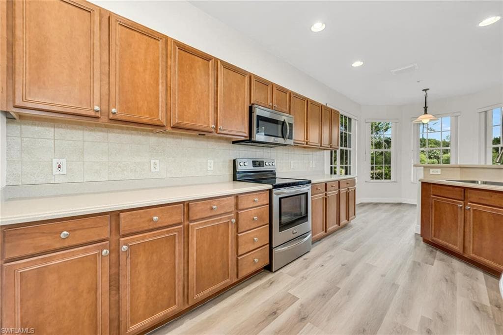 4630 Winged Foot CT # 101, NAPLES FL 34112-7