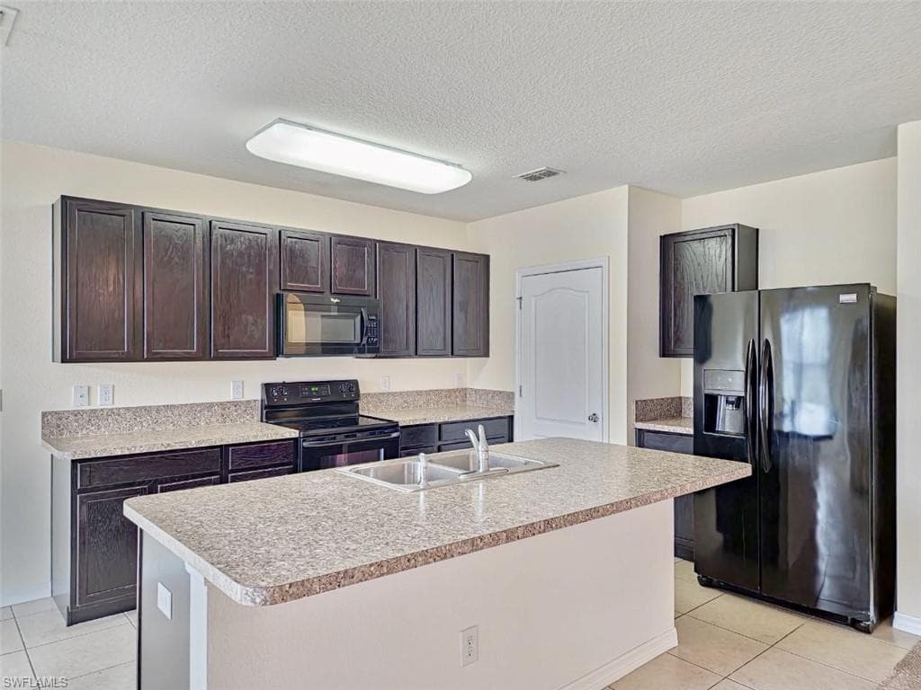 324 SUNNY FIELD CT, EUSTIS FL 32726-2