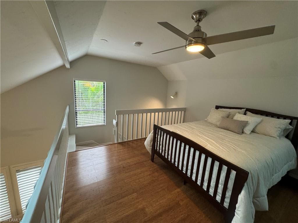 1281 Solana RD, NAPLES FL 34103-26