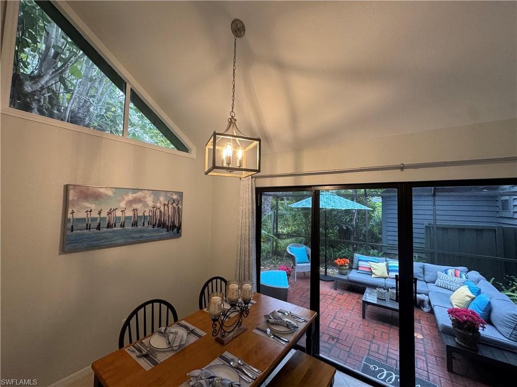 1281 Solana RD, NAPLES FL 34103-13