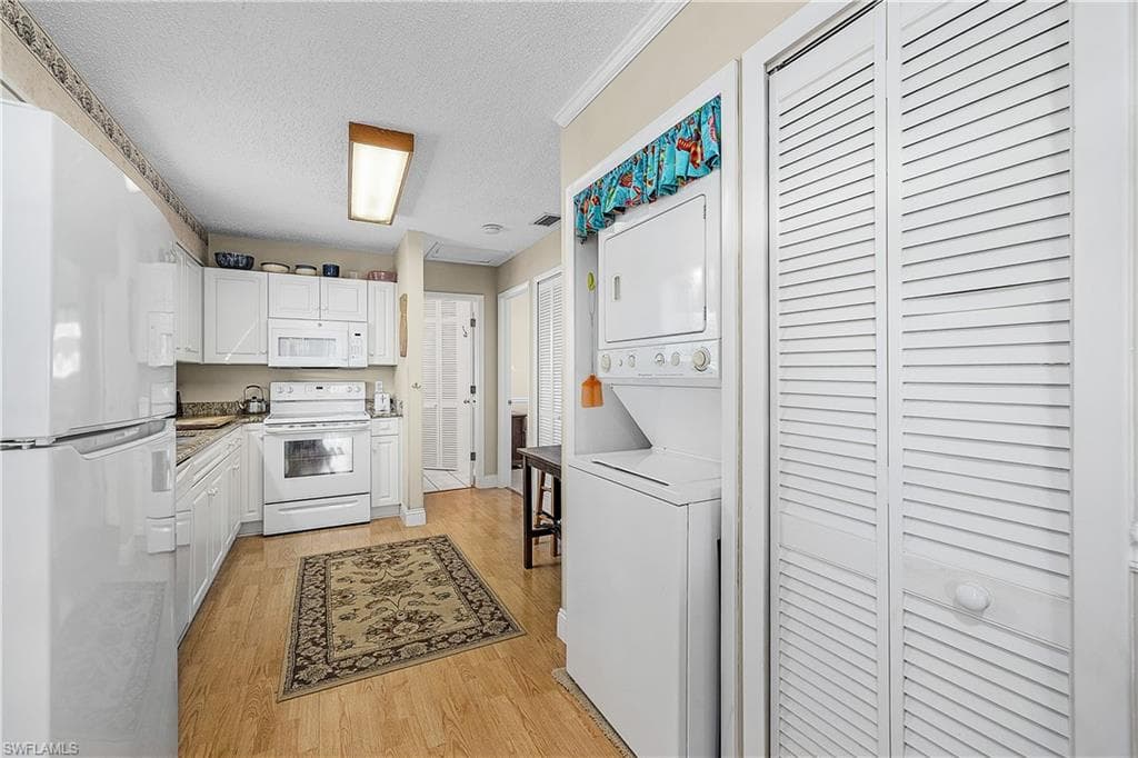 16210 Antigua WAY, BOKEELIA FL 33922-13