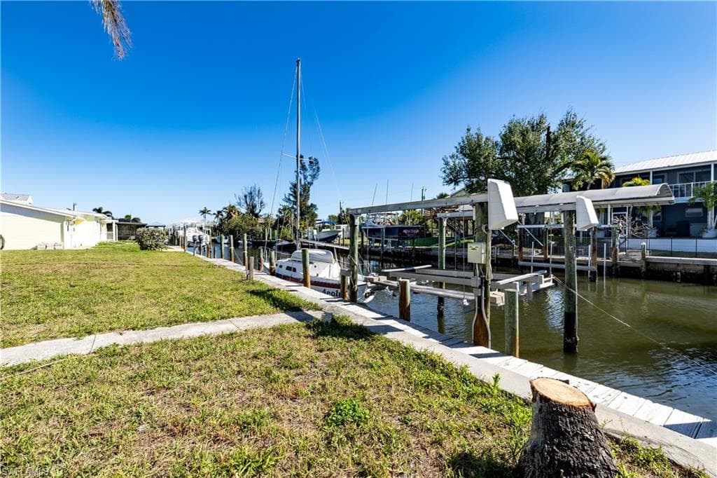 16210 Antigua WAY, BOKEELIA FL 33922-24