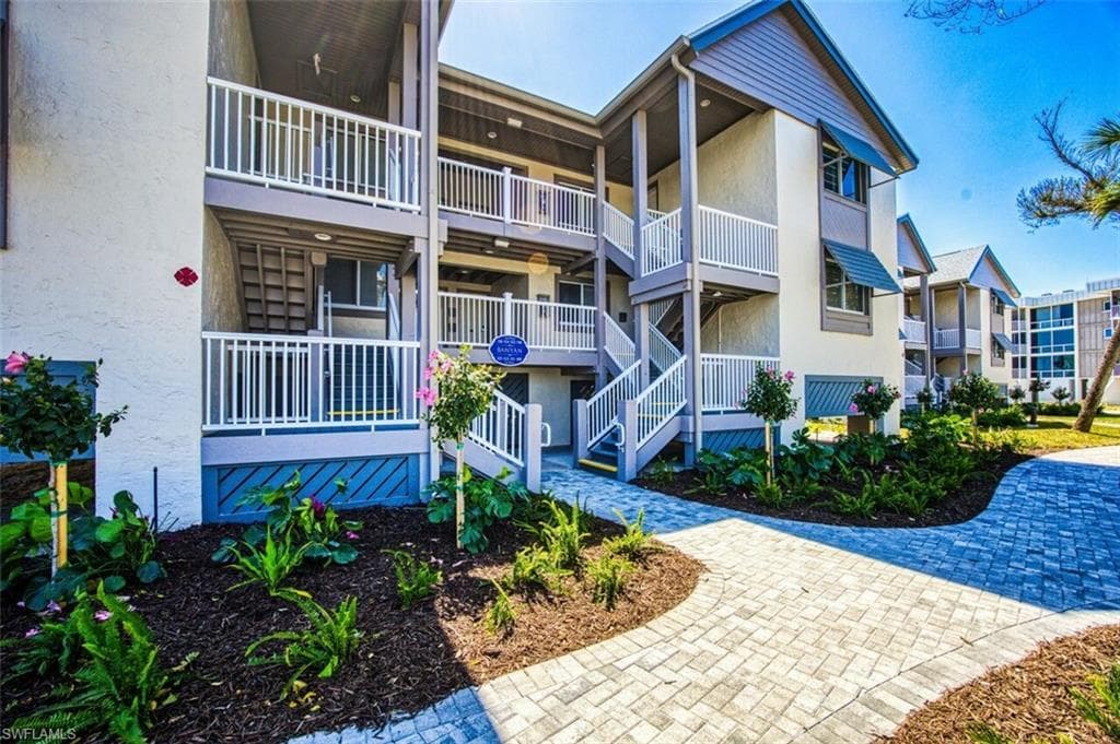 2255 W Gulf DR # 110, SANIBEL FL 33957-6