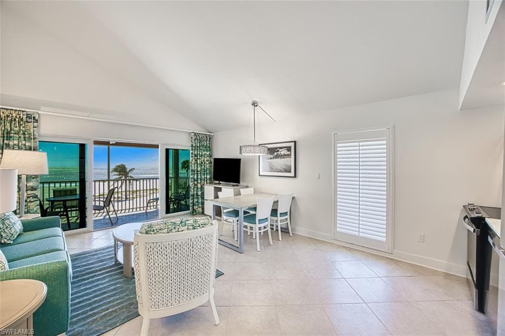 2255 W Gulf DR # 110, SANIBEL FL 33957-10