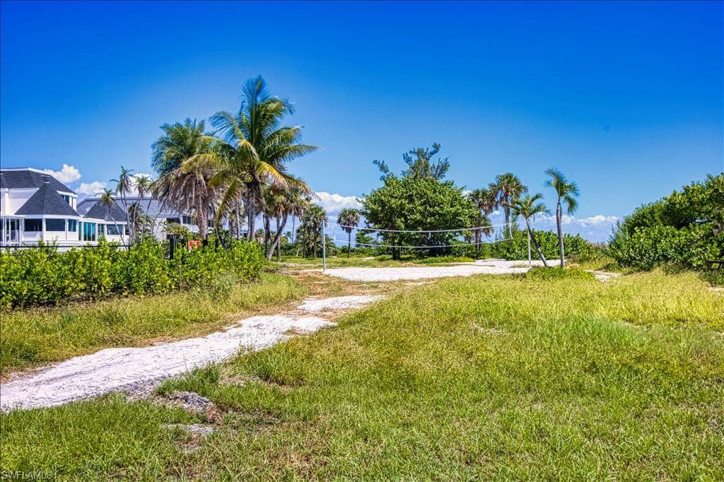 2255 W Gulf DR # 110, SANIBEL FL 33957-39