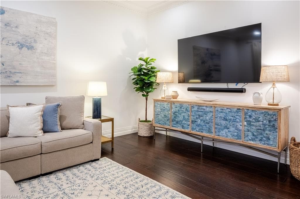 13189 VALEWOOD DR, NAPLES FL 34119-19