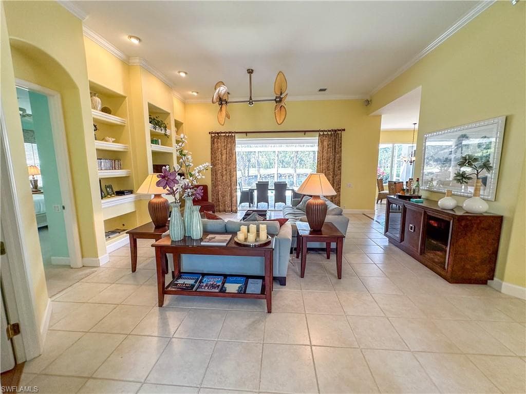 8229 Allendale CT, NAPLES FL 34120-4