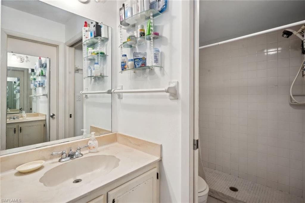 4640 Chantelle DR # N203, NAPLES FL 34112-12