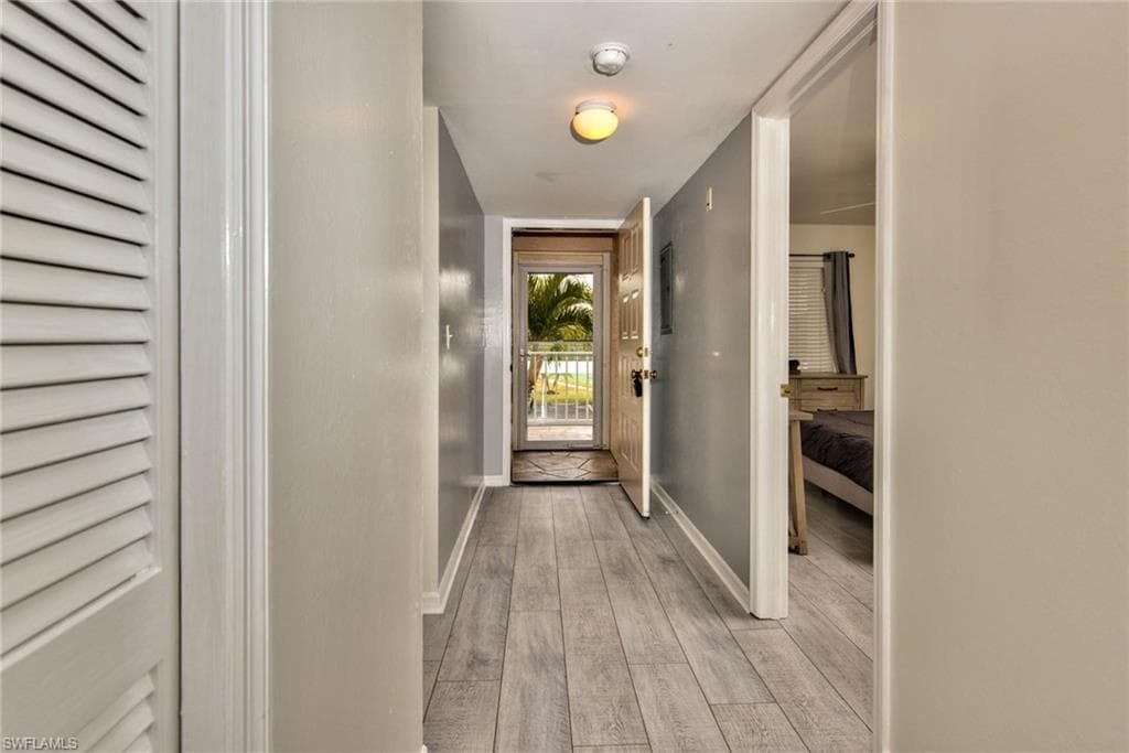 7360 Glenmoor LN # 4208, NAPLES FL 34104-9