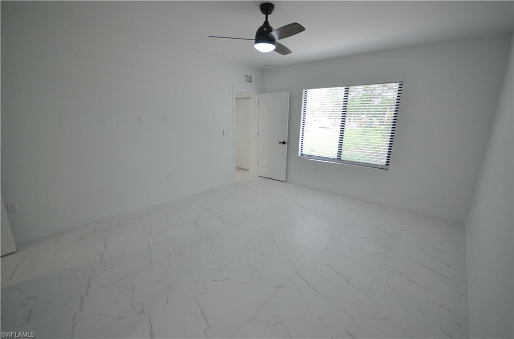 2188 Barker BLVD, FORT MYERS FL 33916-23