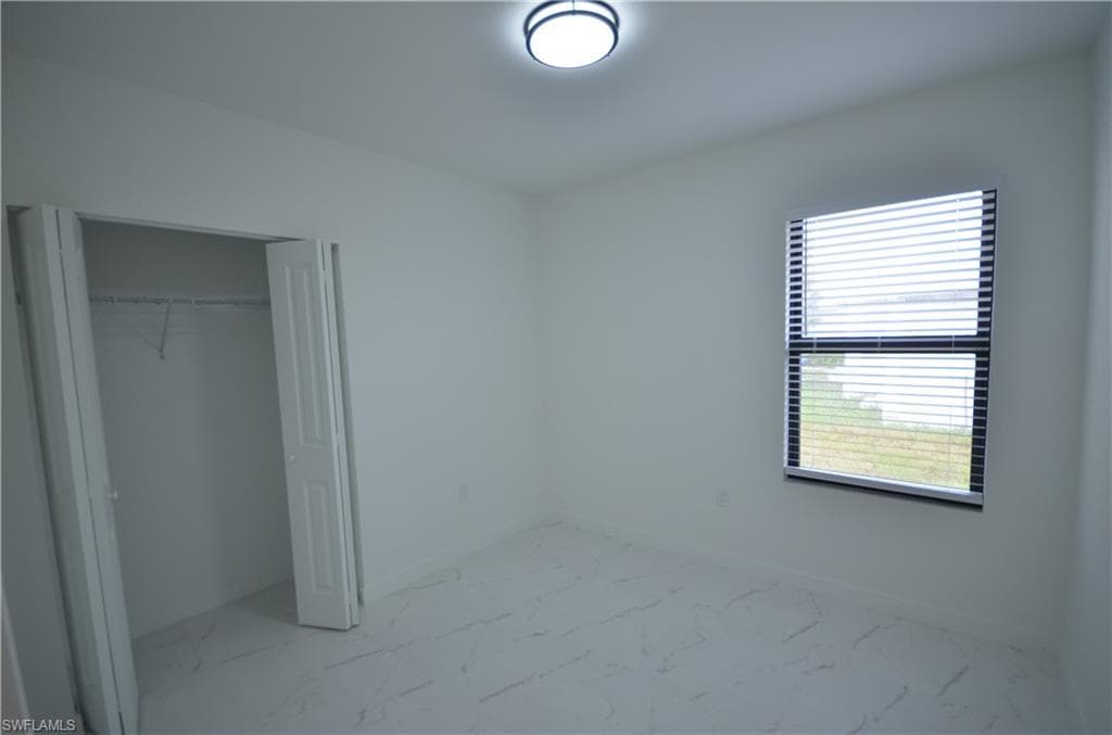 2188 Barker BLVD, FORT MYERS FL 33916-13