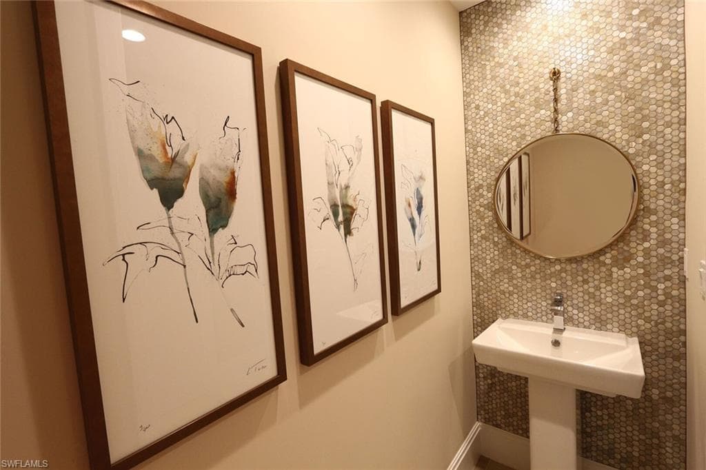 1135 3rd AVE S # 517, OTHER FL 34102-9