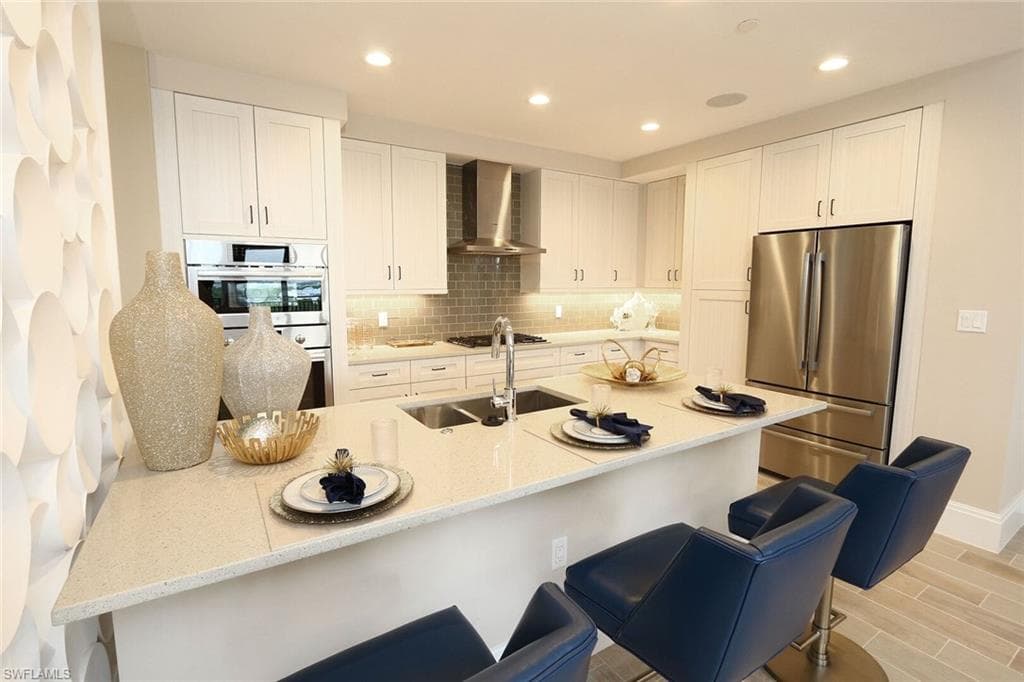 1135 3rd AVE S # 517, OTHER FL 34102-7