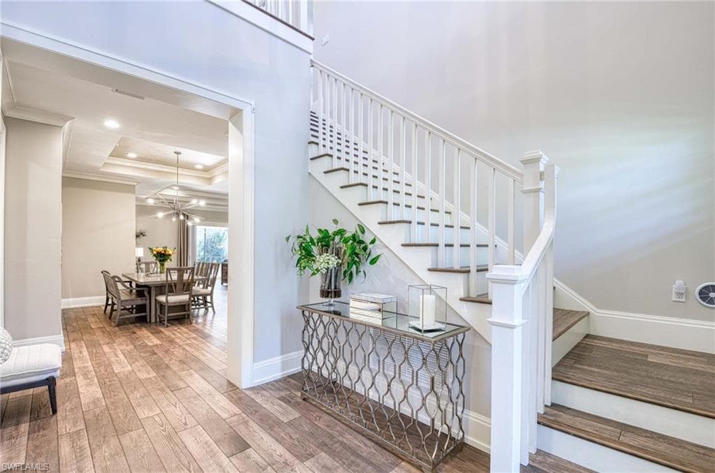 2867 Coco Lakes DR, NAPLES FL 34105-1