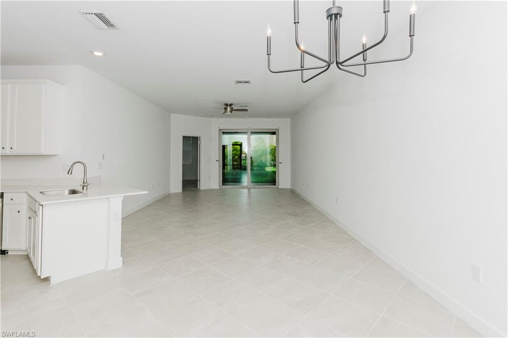 9099 Leatherwood LOOP, LEHIGH ACRES FL 33936-7